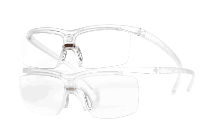 Clipoptic®: la paire de lunettes se transforme en quelques secondes en un clip optique universel pour adapter tous les masques à la vue.
